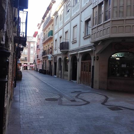 Pension Travesia Del Laurel Logroño Esterno foto